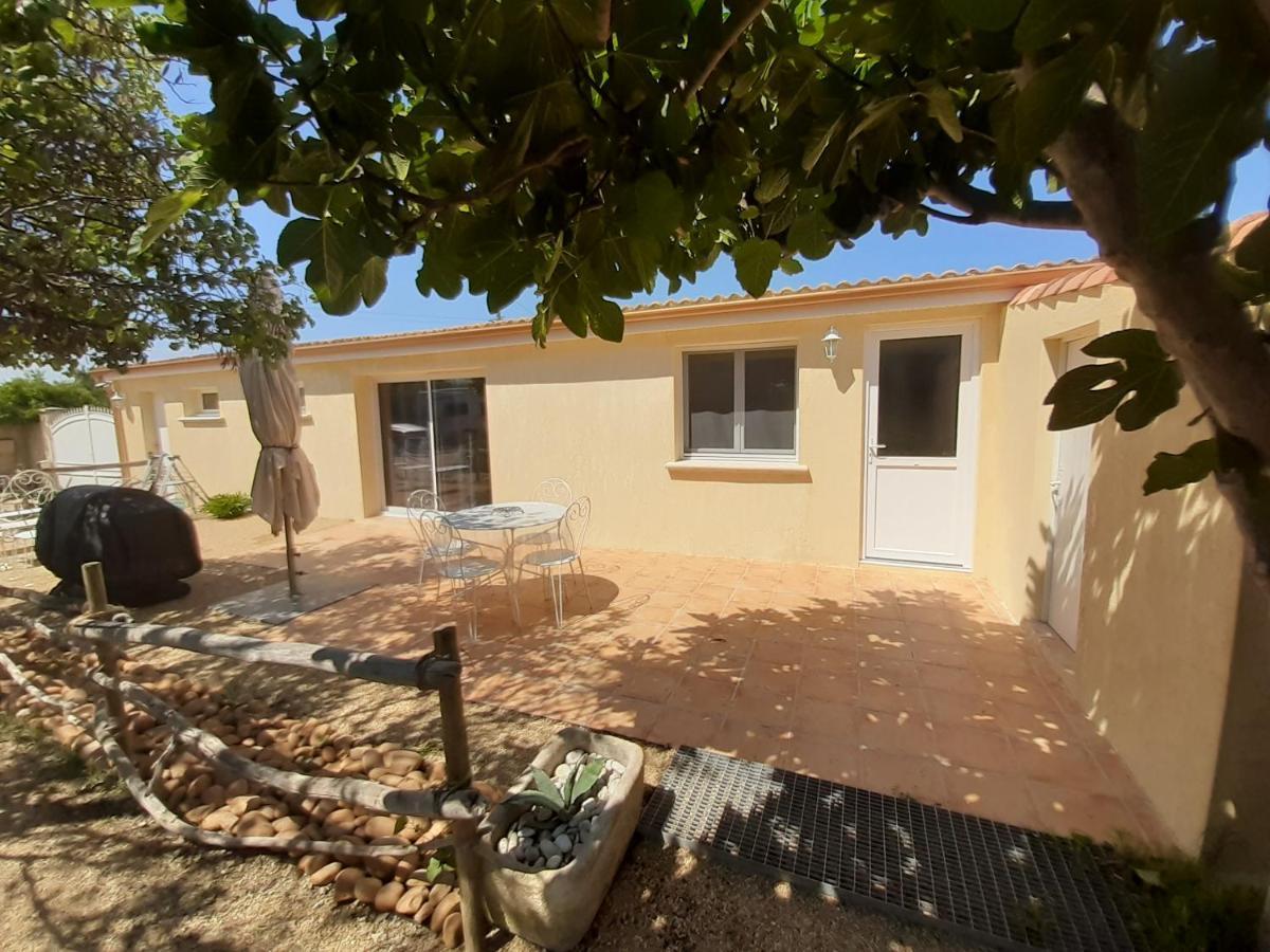 Petite Maison De Campagne Gardoise Theziers Exterior photo